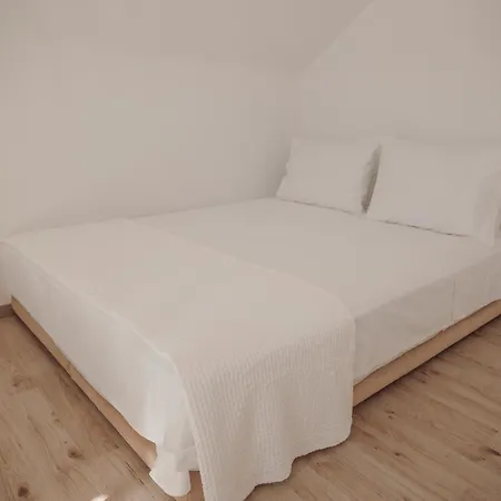 Ioneo * Dhërmi