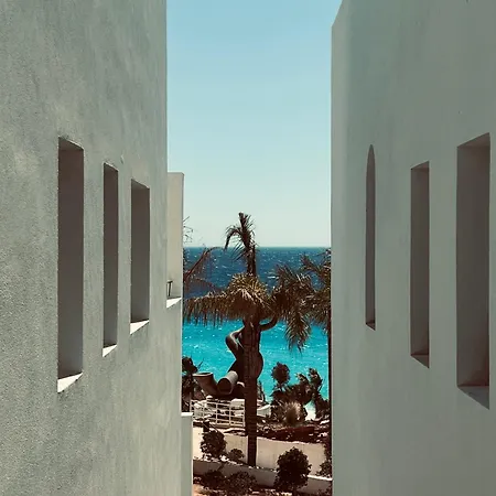 Ioneo Hotel Dhërmi