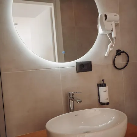 Ioneo Hotel Dhërmi
